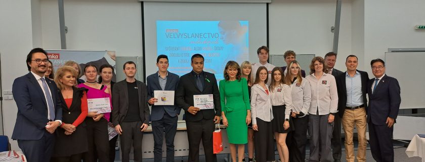 Druhé miesto v celoslovenskom finále súťaže veľvyslanectvo mladých